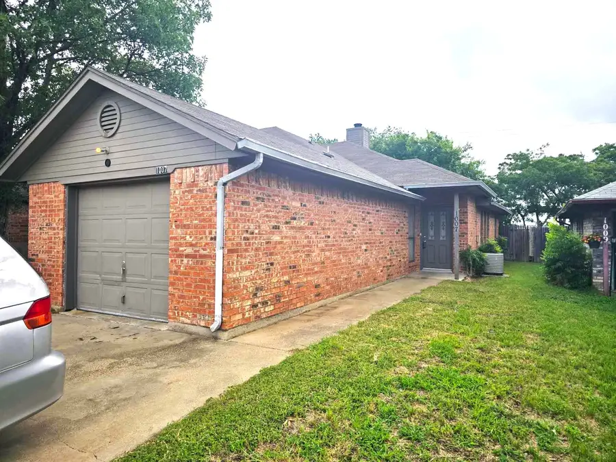 1005 Mitchell Lane, Burleson, TX 76028 - #2