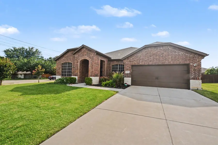 3801 Forest Bend Road, Denton, TX 76208 - #3
