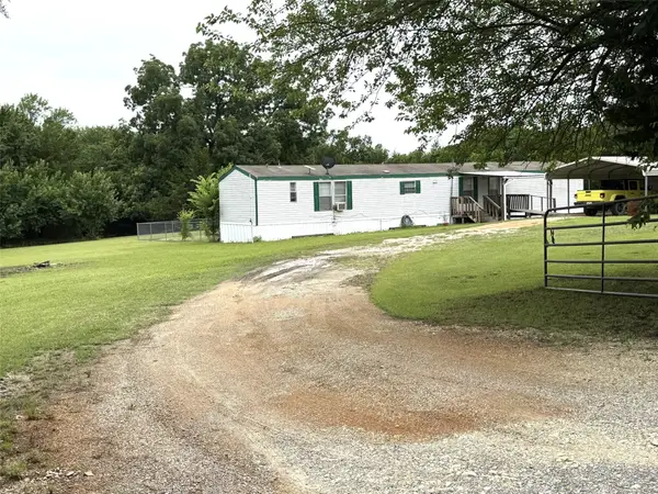 1140 One Mile Lane, Bells, TX 75414