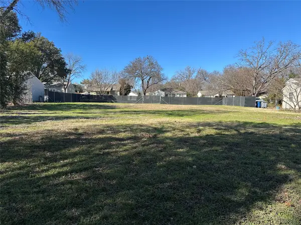 9538 Peninsula Drive, Dallas, TX 75218