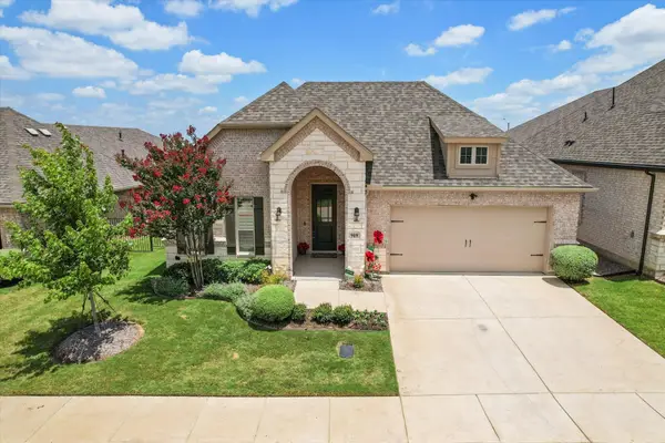 919 Capella Lane, Mansfield, TX 76063