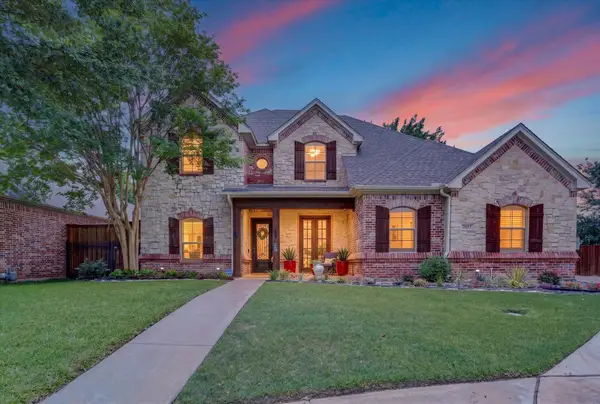 7017 Cherrybark Lane, North Richland Hills, TX 76082