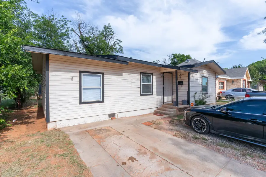 1425 N Mockingbird Lane, Abilene, TX 79603 - #3