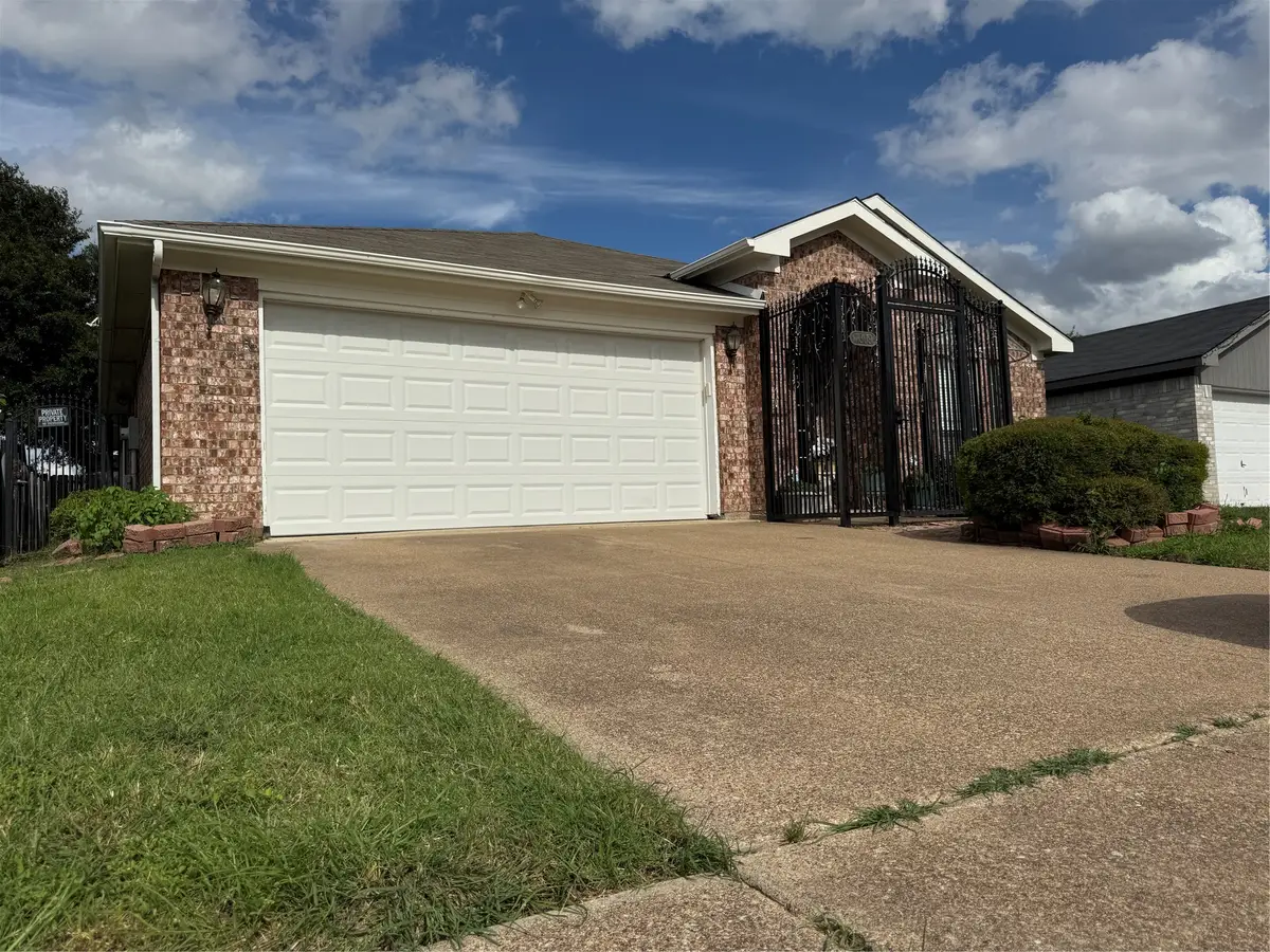 7309 Nohl Ranch Road, Fort Worth, TX 76133 - #1