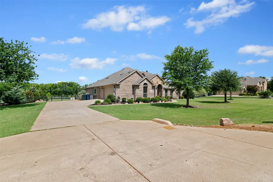 5044 Dogwood Drive, Celina, TX 75009 - #2