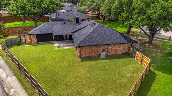 5302 Anchor Cove Circle, Garland, TX 75043