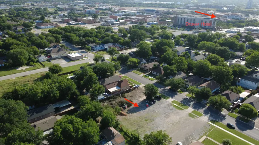 2213 Clinton Avenue, Fort Worth, TX 76164 - #2