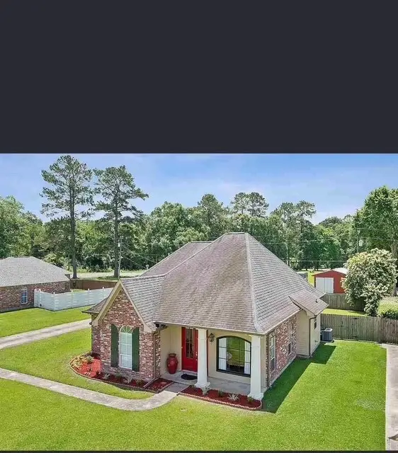 7432 Lake Meadow Drive, Denham Springs, LA 70706 - #1