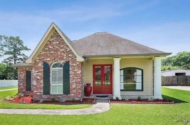7432 Lake Meadow Drive, Denham Springs, LA 70706 - #2