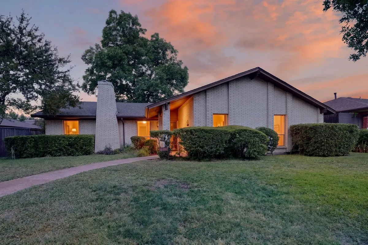 7117 Hunnicut Road, Dallas, TX 75227 - #1