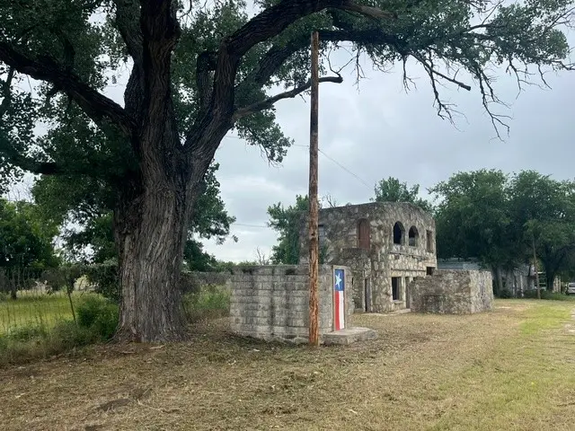 27217 S Hwy 6, Hico, TX 76457 - #2