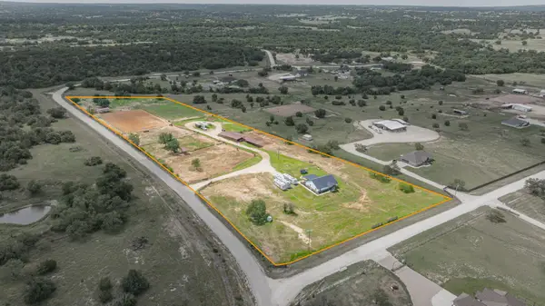 930 County Road 161 Road, Stephenville, TX 76401