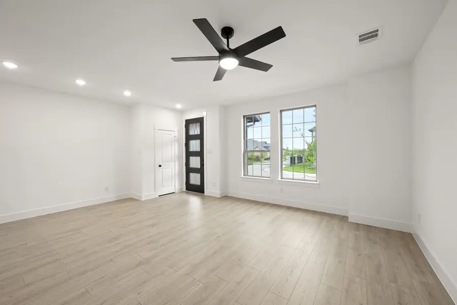 9533 Dahlia Boulevard, Mesquite, TX 75126 - #3