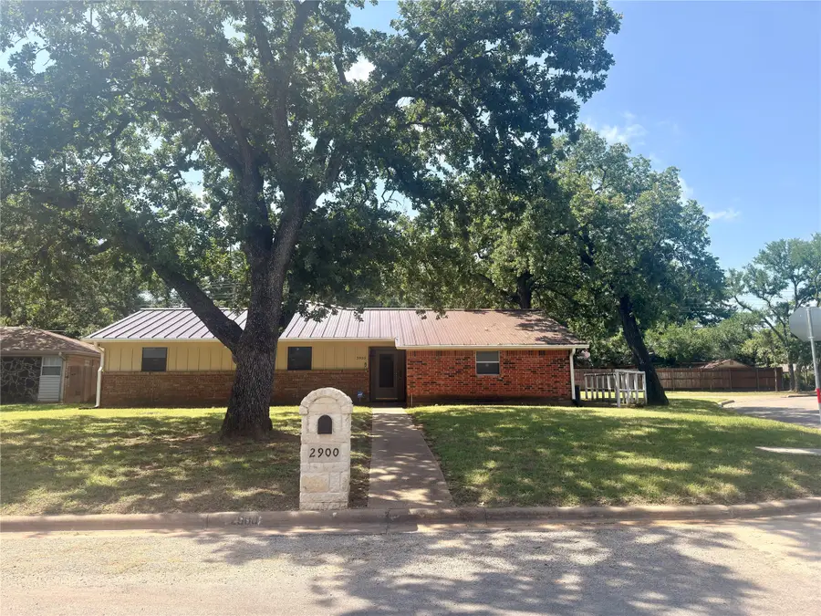 2900 SE 6th Street Se, Mineral Wells, TX 76067 - #2