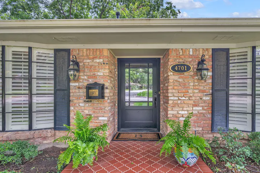 4701 Fieldcrest Drive, Fort Worth, TX 76109 - #2