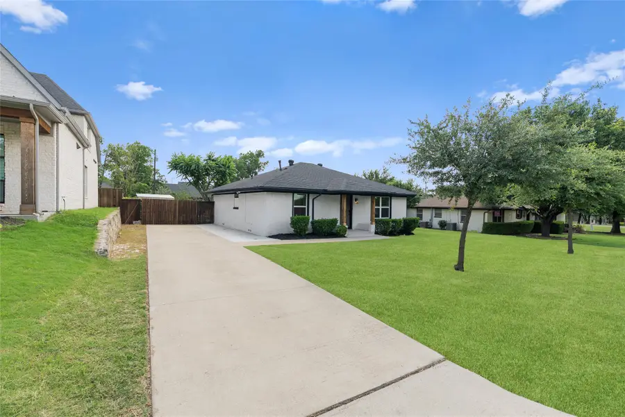 106 E 3rd Street, Prosper, TX 75078 - #2