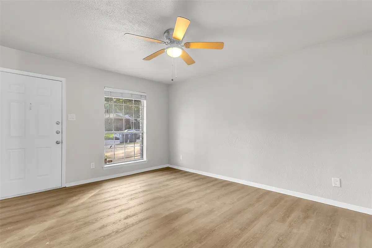 6470 Tumbling Creek Trail, Dallas, TX 75241 - #1