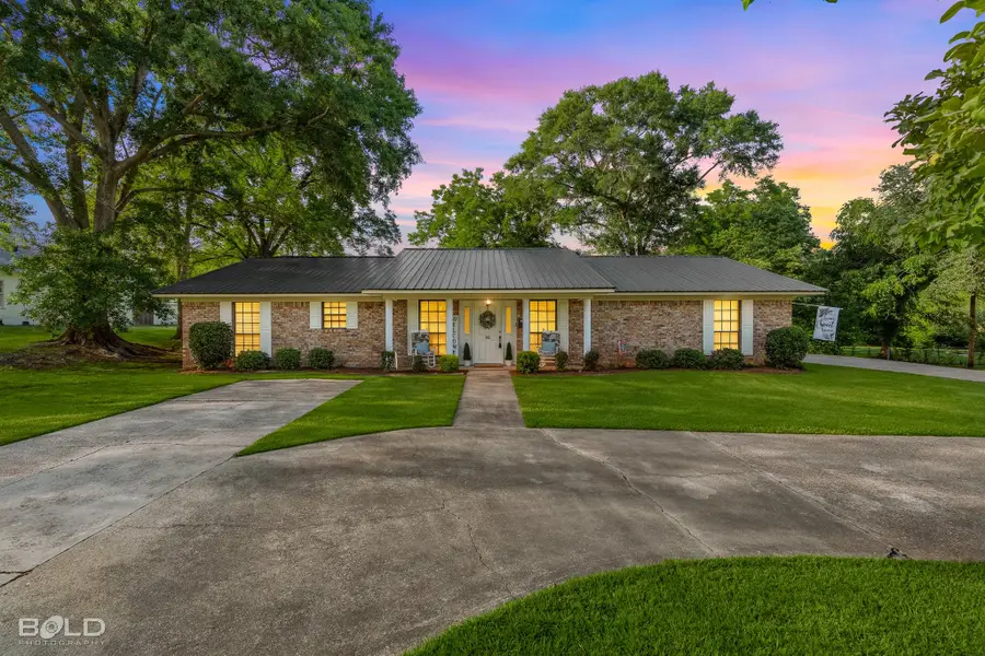 202 Butler Street, Springhill, LA 71075 - #3