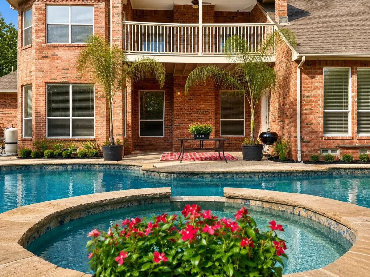 618 Oak Tree Cove, Cedar Hill, TX 75104 - #1