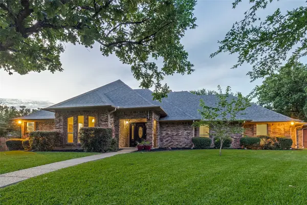 2607 Timberleaf Circle, Carrollton, TX 75006