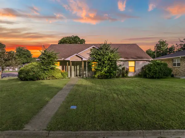 210 S Reagan Street, West, TX 76691