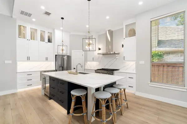 905 Rolling Meadows Court, Allen, TX 75013