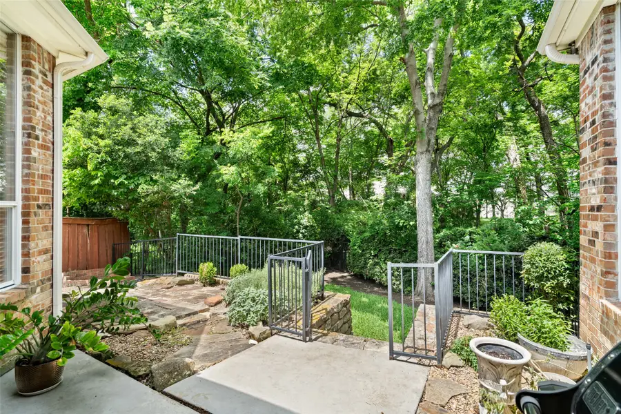 905 Rolling Meadows Court, Allen, TX 75013 - #2
