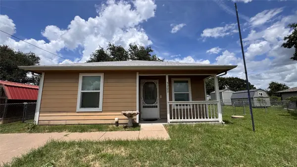 3203 Echo Trail, Granbury, TX 76049