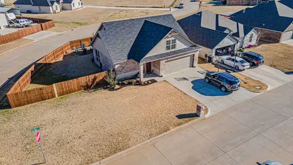813 Acadia Court, Tolar, TX 76476