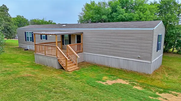 504 Fannin Street, Nocona, TX 76255