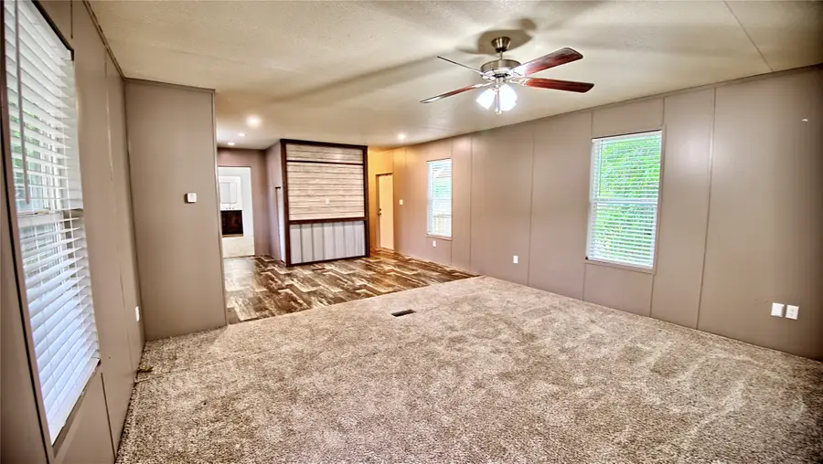 504 Fannin Street, Nocona, TX 76255 - #2