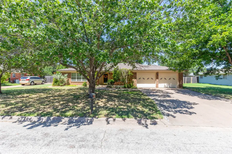 4334 Caprock Road, Abilene, TX 79606 - #2