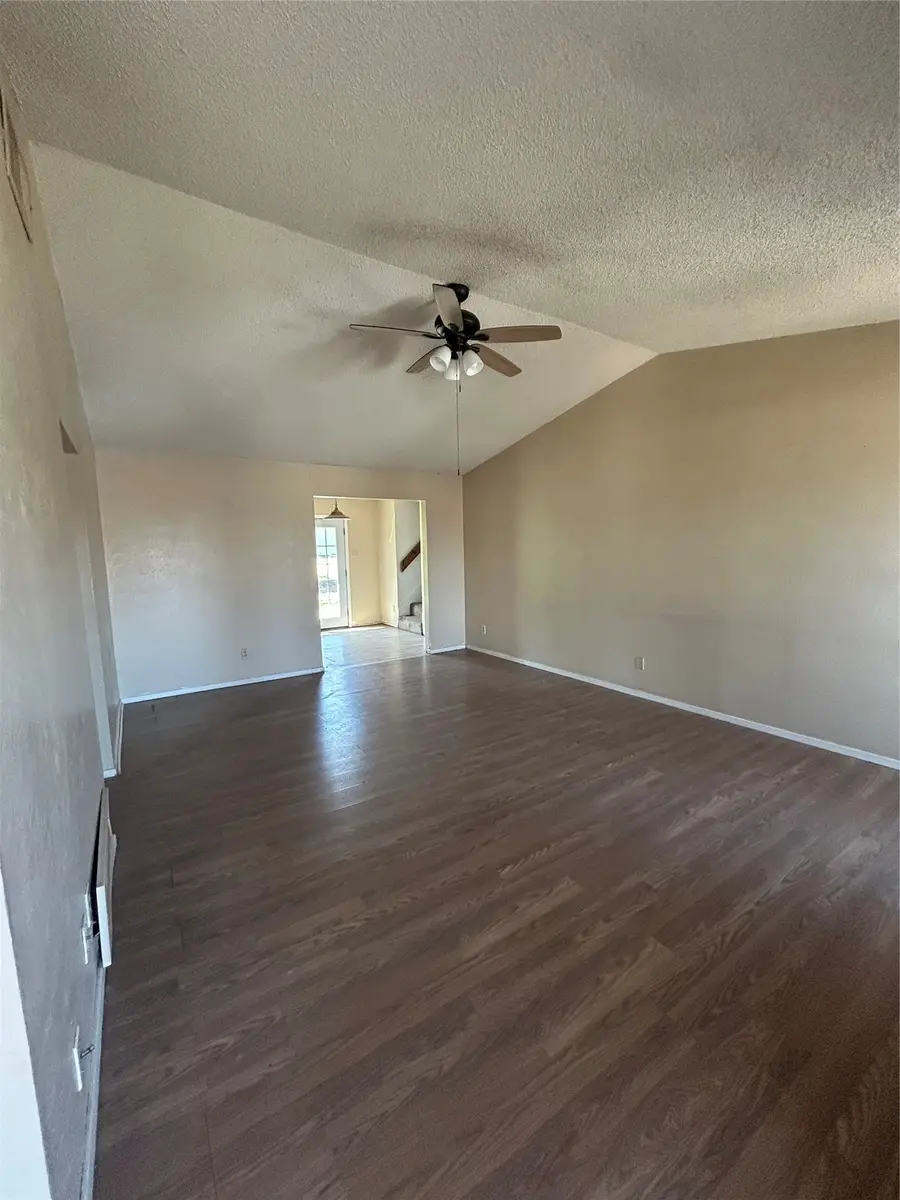 721 Timberoaks Drive, Azle, TX 76020 - #3