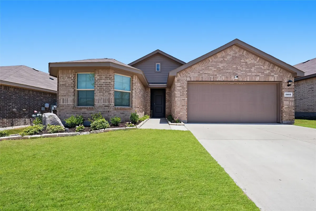 5905 Silverjack Trail, Argyle, TX 76226 - #1