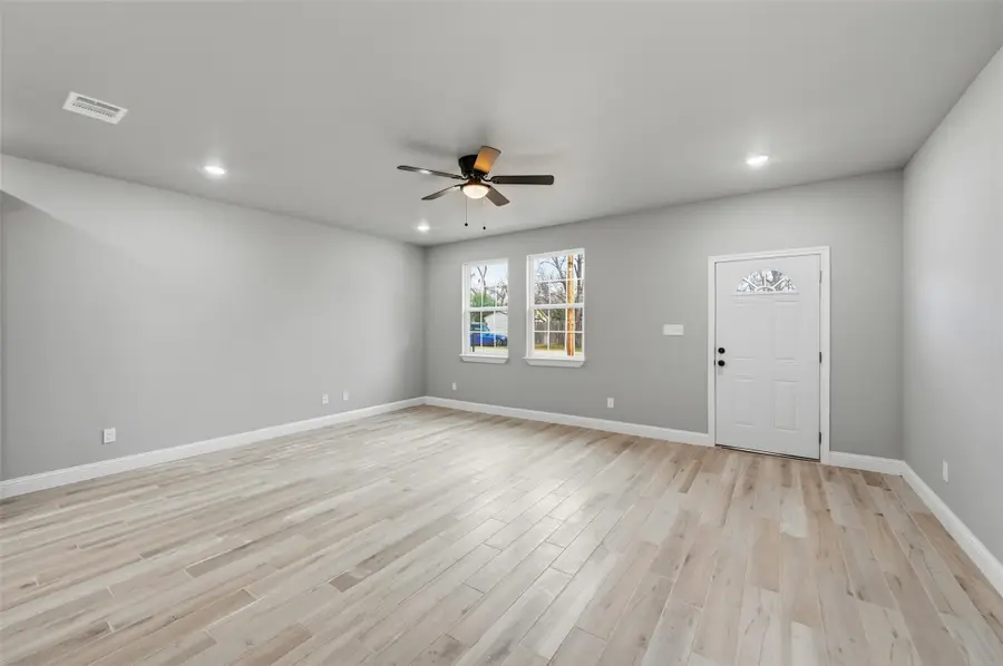 308 Lewis Street, Cleburne, TX 76031 - #2