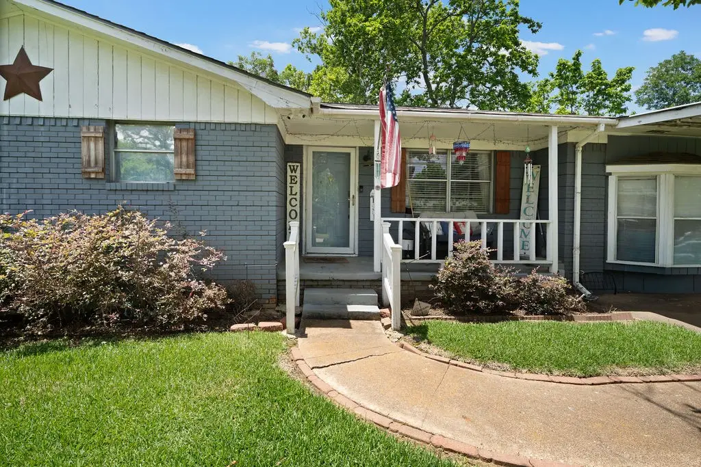403 Ridgewood, Palestine, TX 75803 - #1