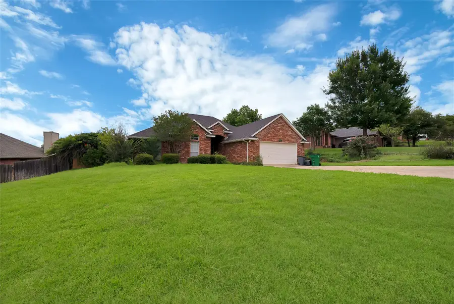 503 Hilltop Place, Joshua, TX 76058 - #2