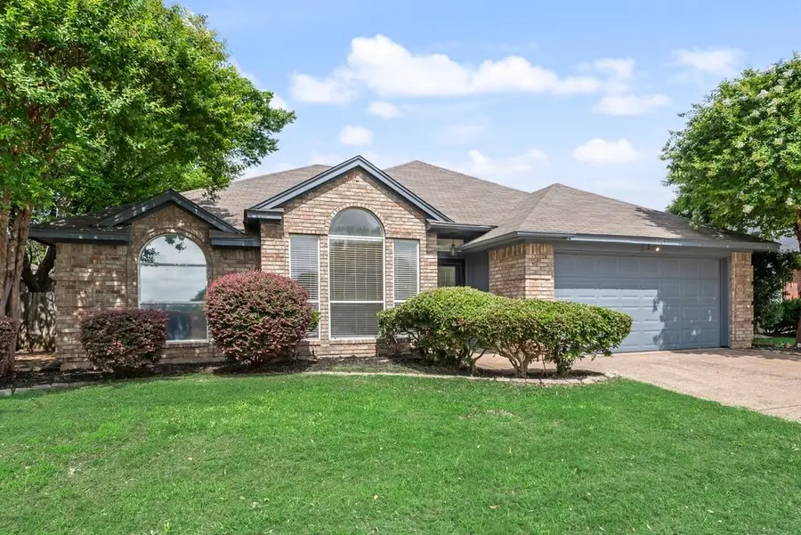 2907 Clairemont Lane, Euless, TX 76039 - #2