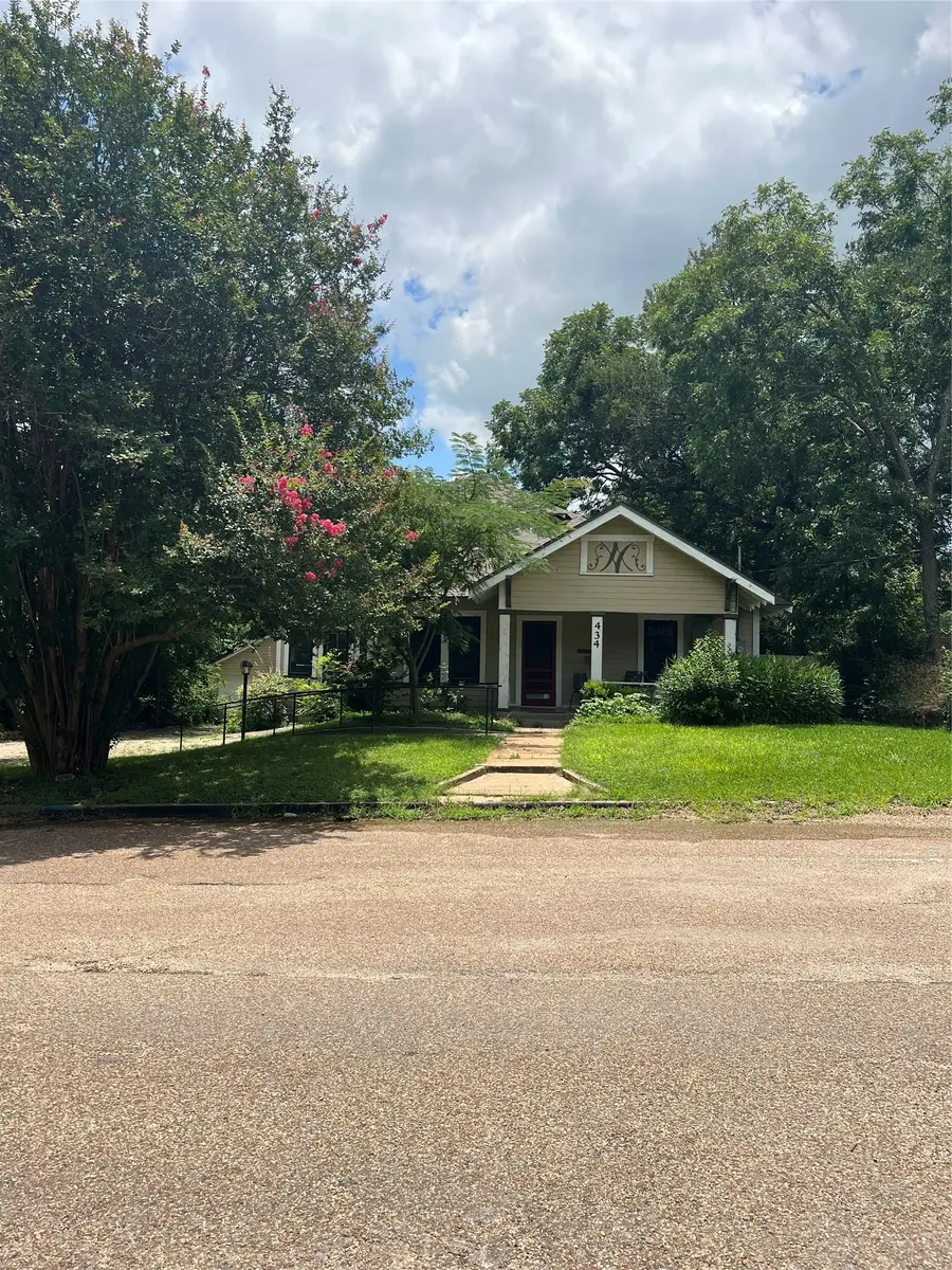 434 Norwood Street, Marlin, TX 76661 - #2