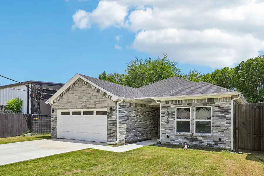1829 Galveston Street, Grand Prairie, TX 75051 - #2