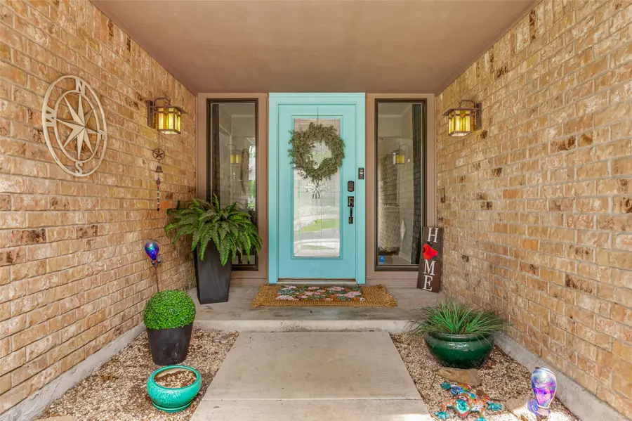 826 Cherlynne Drive, Cedar Hill, TX 75104 - #2
