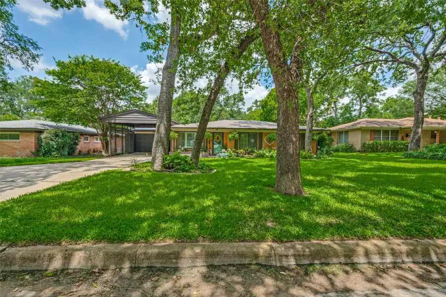 1205 Barker Street, Arlington, TX 76012 - #2