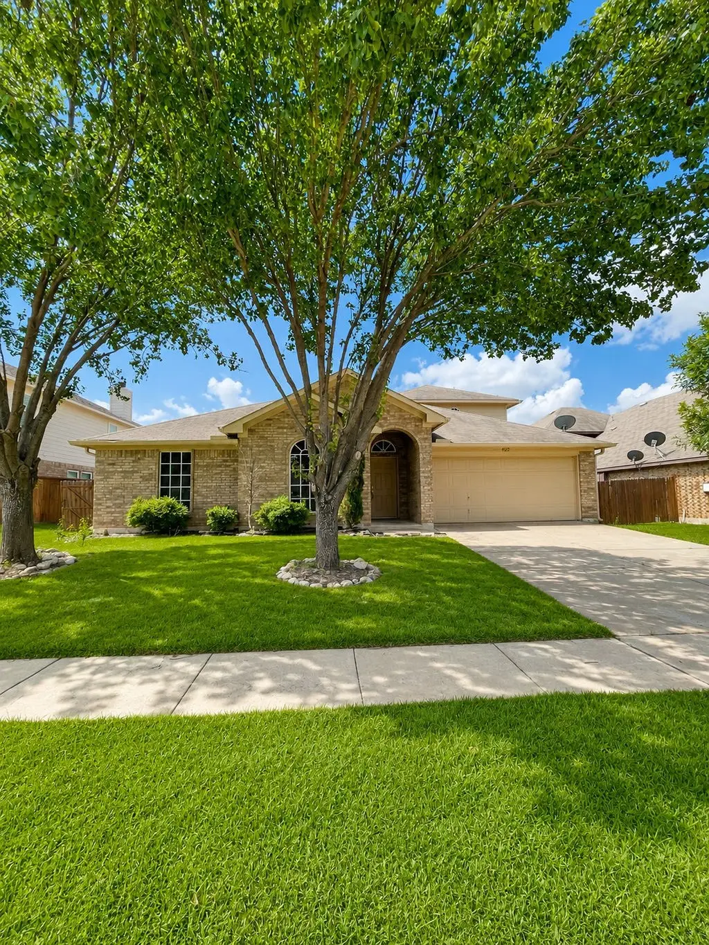 825 Forest Heights Drive, Crowley, TX 76036 - #1