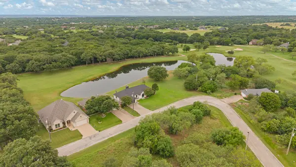 24068 Stonewood Drive, Whitney, TX 76692