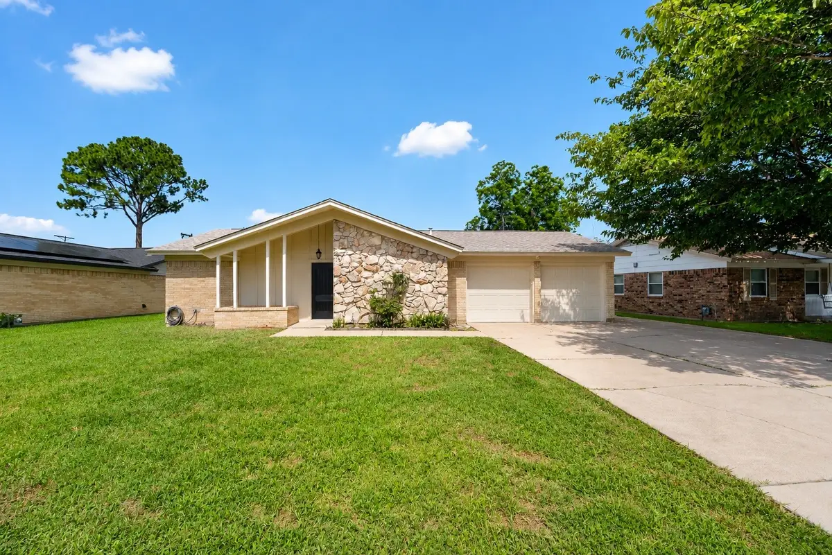 2102 Jeannette Court, Arlington, TX 76010 - #1