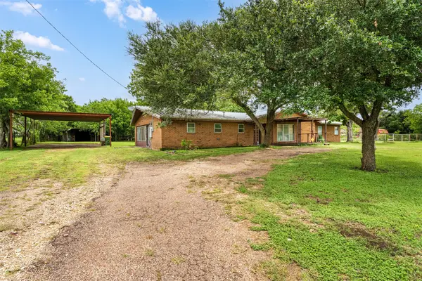102 Fm 2308, Marlin, TX 76661