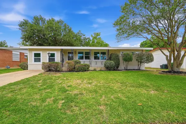 716 Pine Street, Hurst, TX 76053