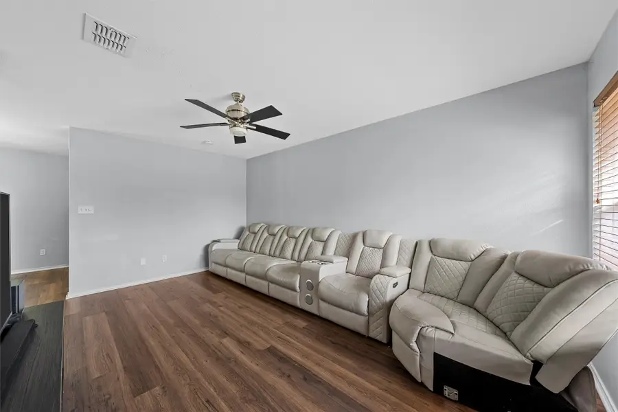 1307 Luanne, Bellmead, TX 76705 - #2