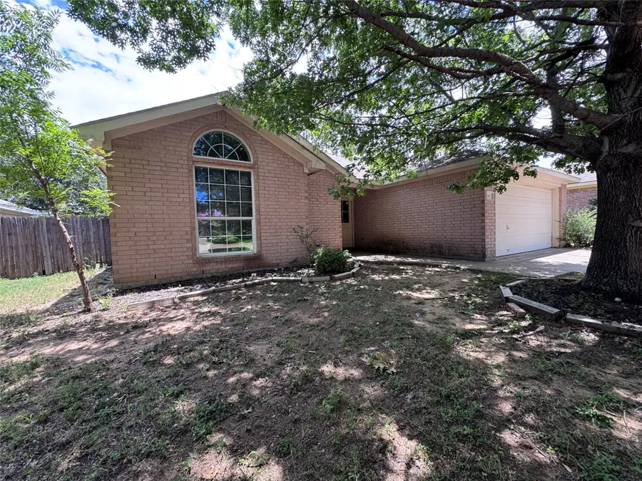 517 Birch Street, Crowley, TX 76036 - #2