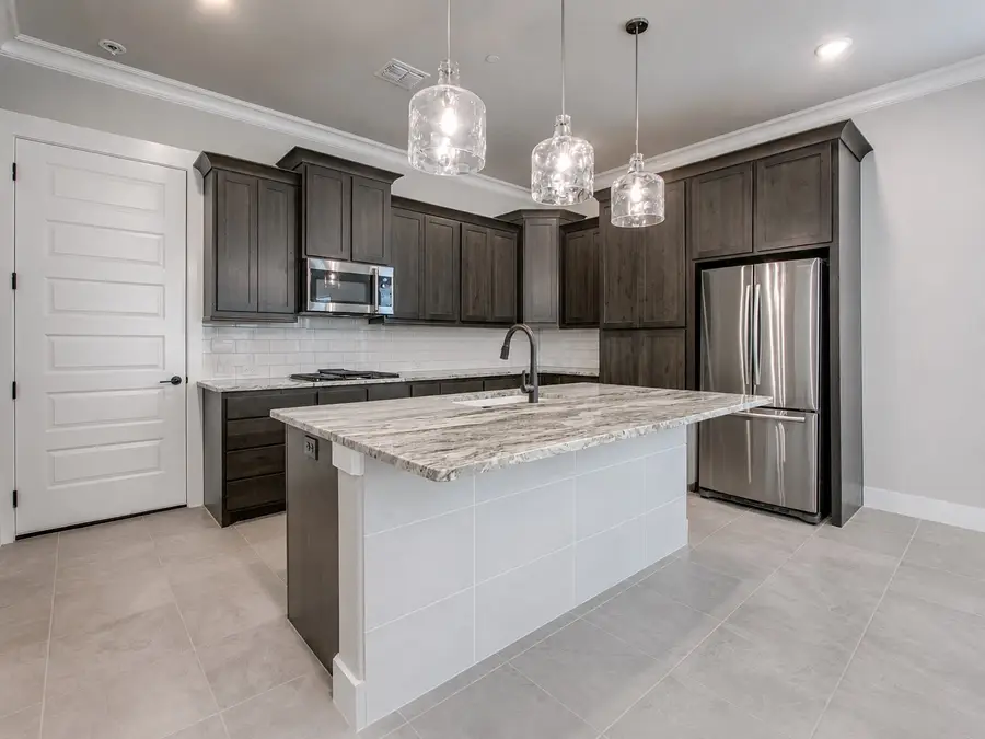 224 Morningside Drive, Roanoke, TX 76262 - #2